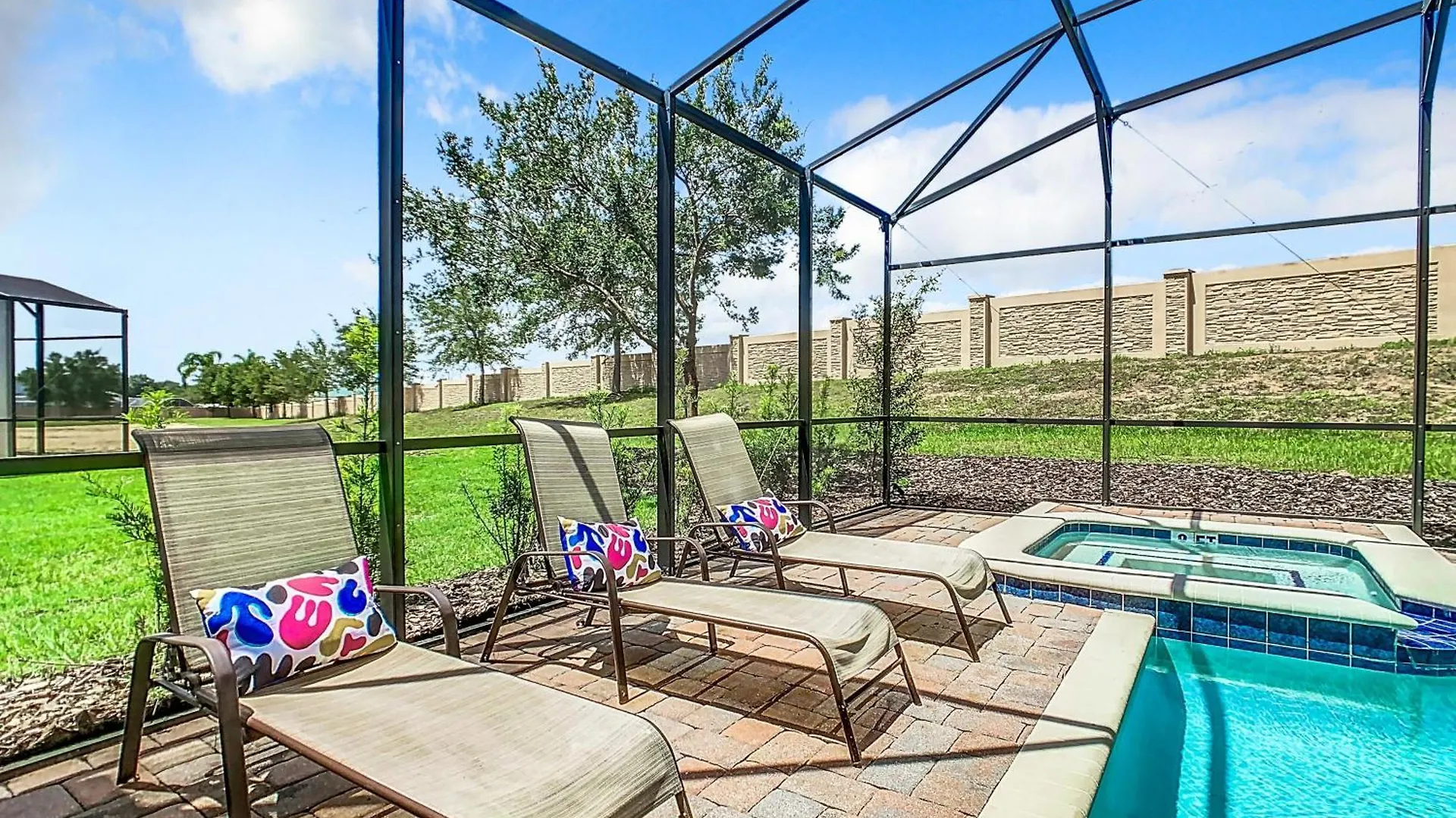 Holiday home Large Retreat Villa With Pool Game Room Davenport United States